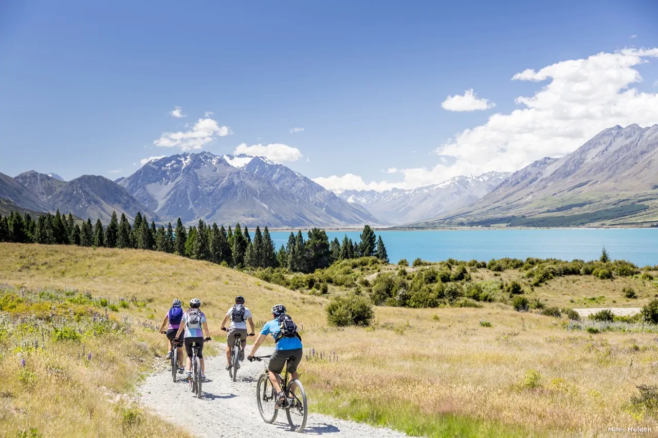 Imgi 2 Ac91 Lake Ohau Canterbury Miles Holden